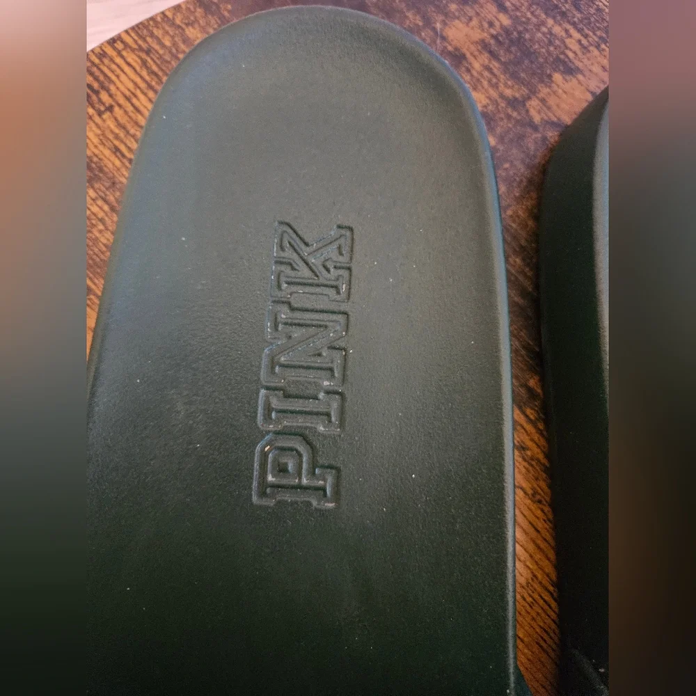 Victoria’s Secret PINK Olive Green Logo Slides Sandals - Picture 3 of 7